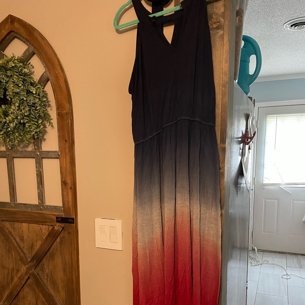 Torrid size 18/20 red blue ombré jersey maxi dress